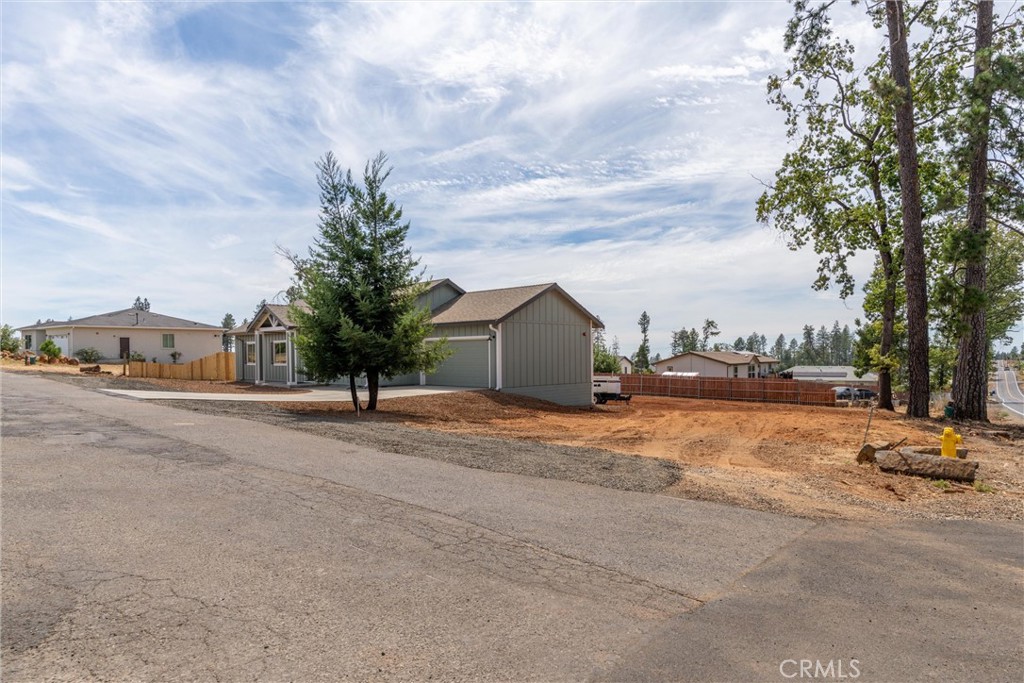 6183 Bowles Boulevard Property Photo 29