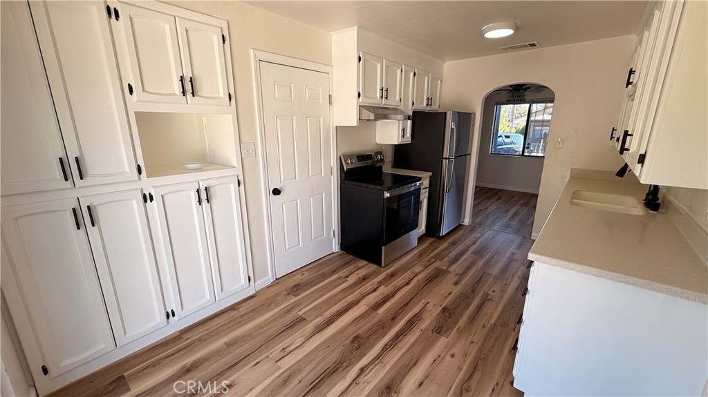 232 Plumas Street Property Photo 9