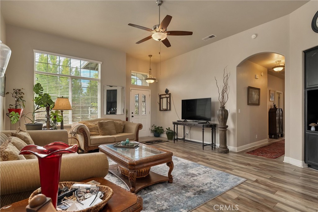 1464 Lucy Property Photo 10