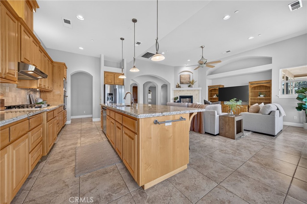 3454 Shallow Springs Property Photo 16