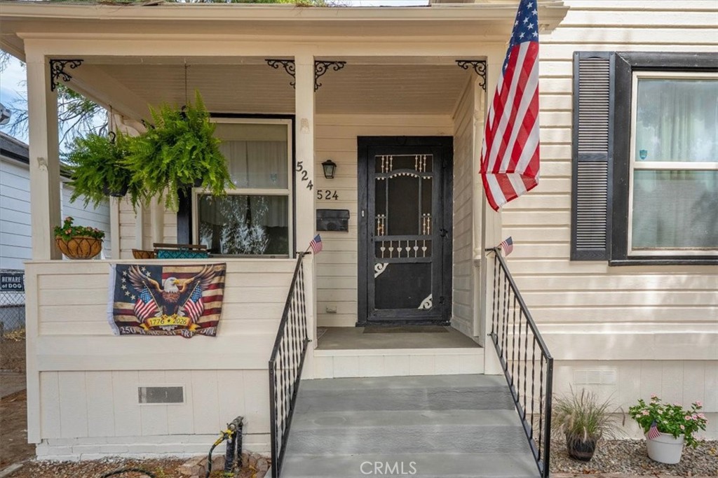 524 Madison Street Property Photo 5