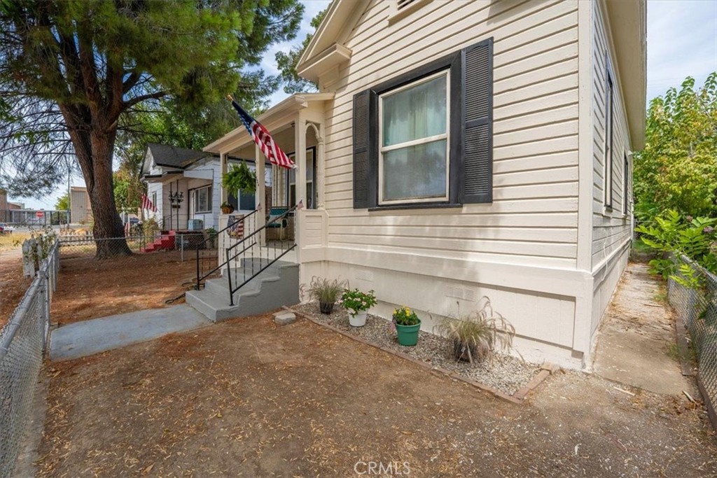 524 Madison Street Property Photo 42