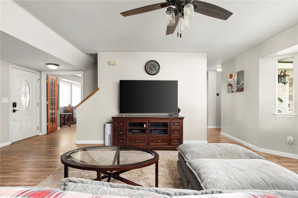 13372 Oak Ranch Lane Property Photo 6