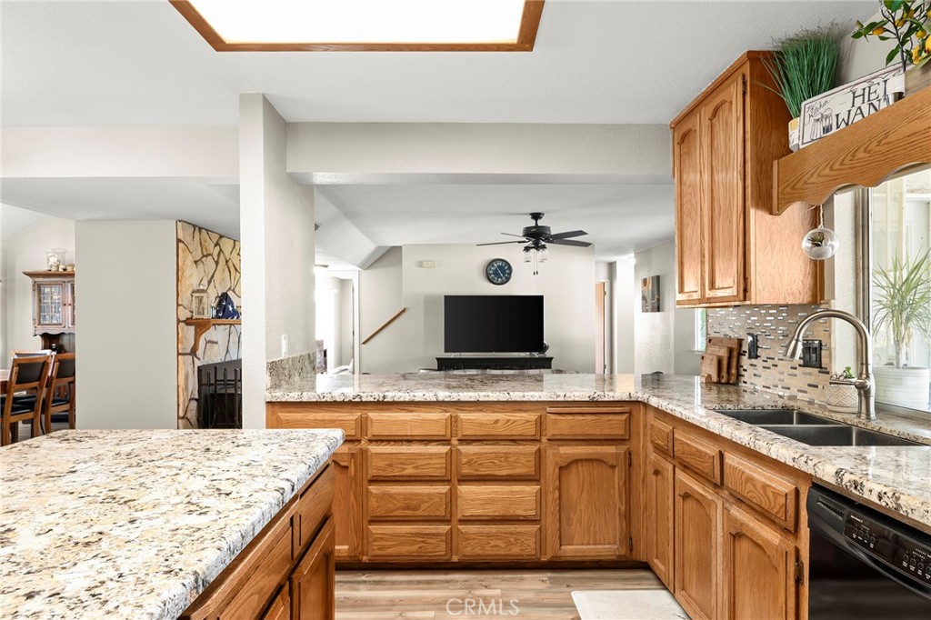 13372 Oak Ranch Lane Property Photo 14