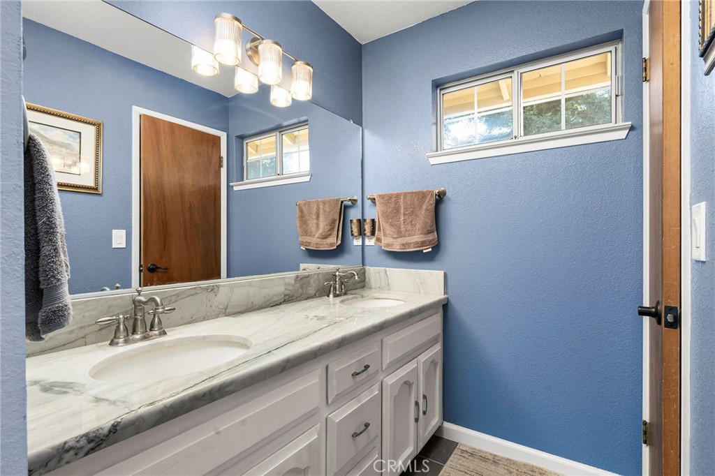13372 Oak Ranch Lane Property Photo 36