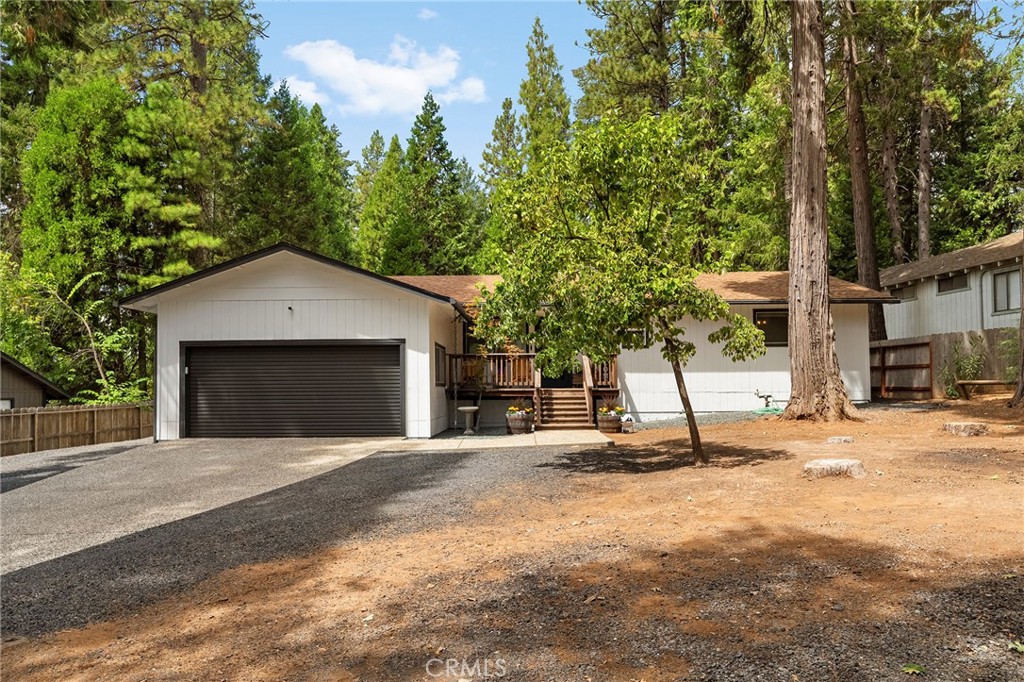 14043 Creston Road Property Photo 1