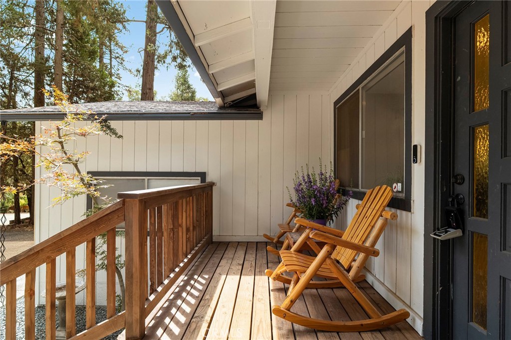 14043 Creston Road Property Photo 5