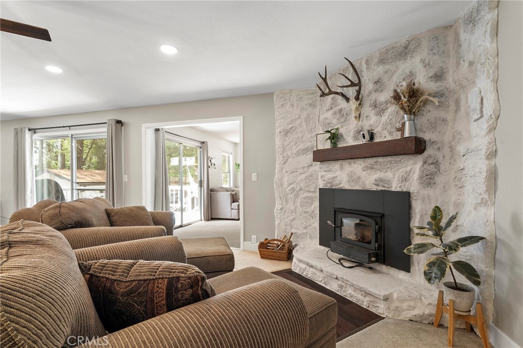 14043 Creston Road Property Photo 12
