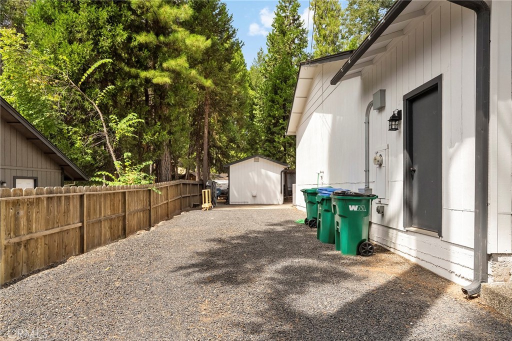 14043 Creston Road Property Photo 40