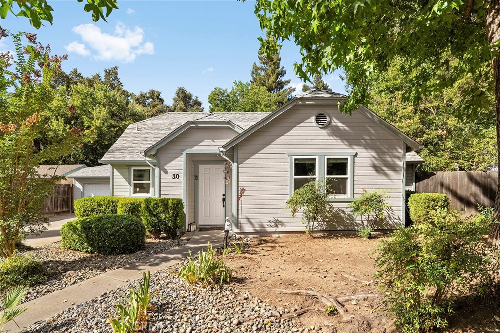 30 Burkeshire Court Property Photo 4