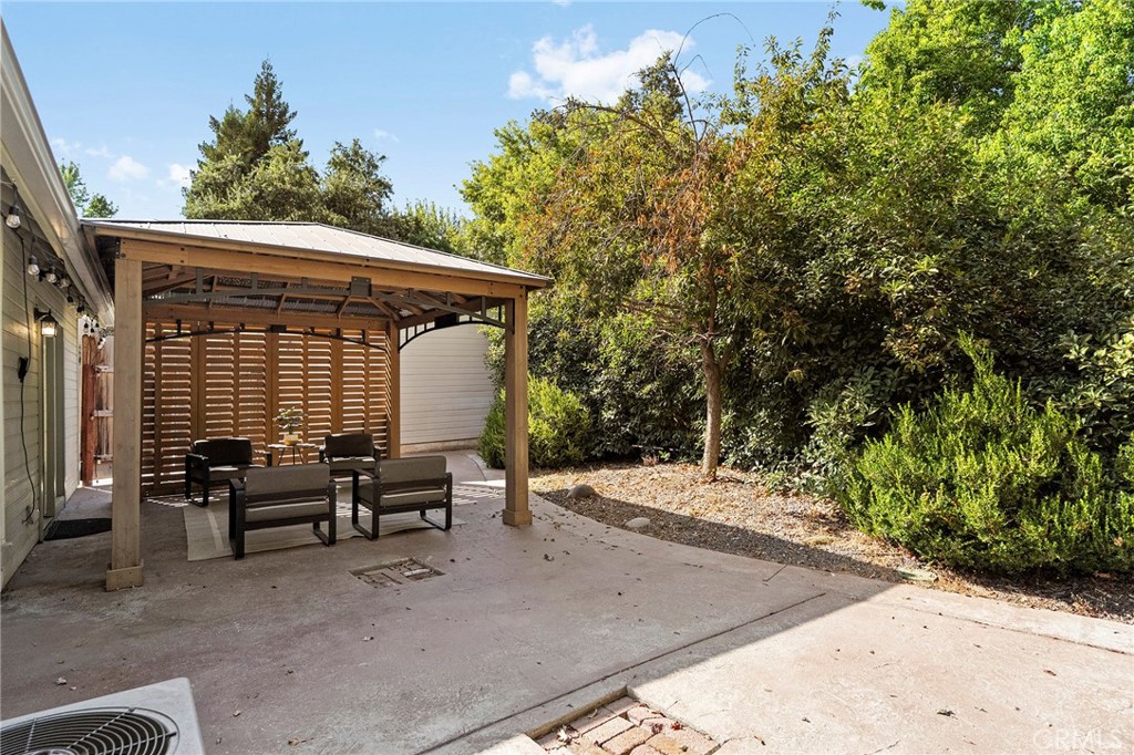 30 Burkeshire Court Property Photo 37
