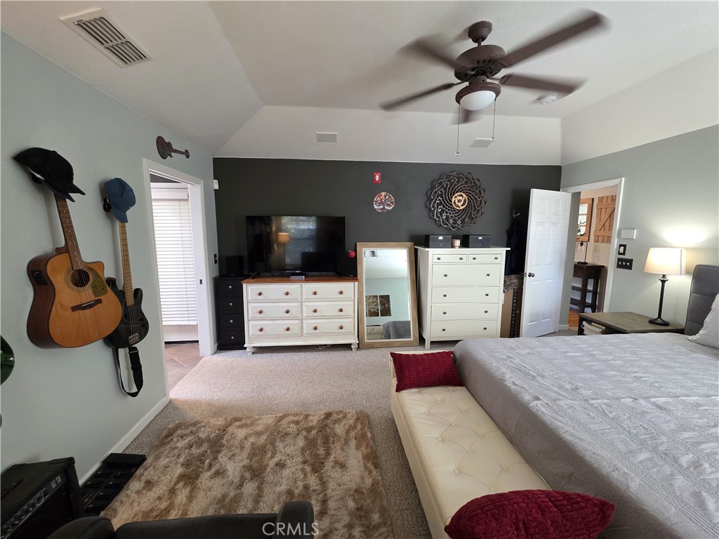 2368 Sausalito St Property Photo 21