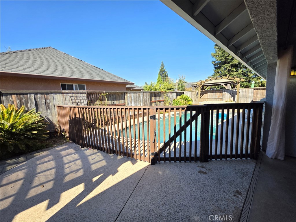 2368 Sausalito St Property Photo 43