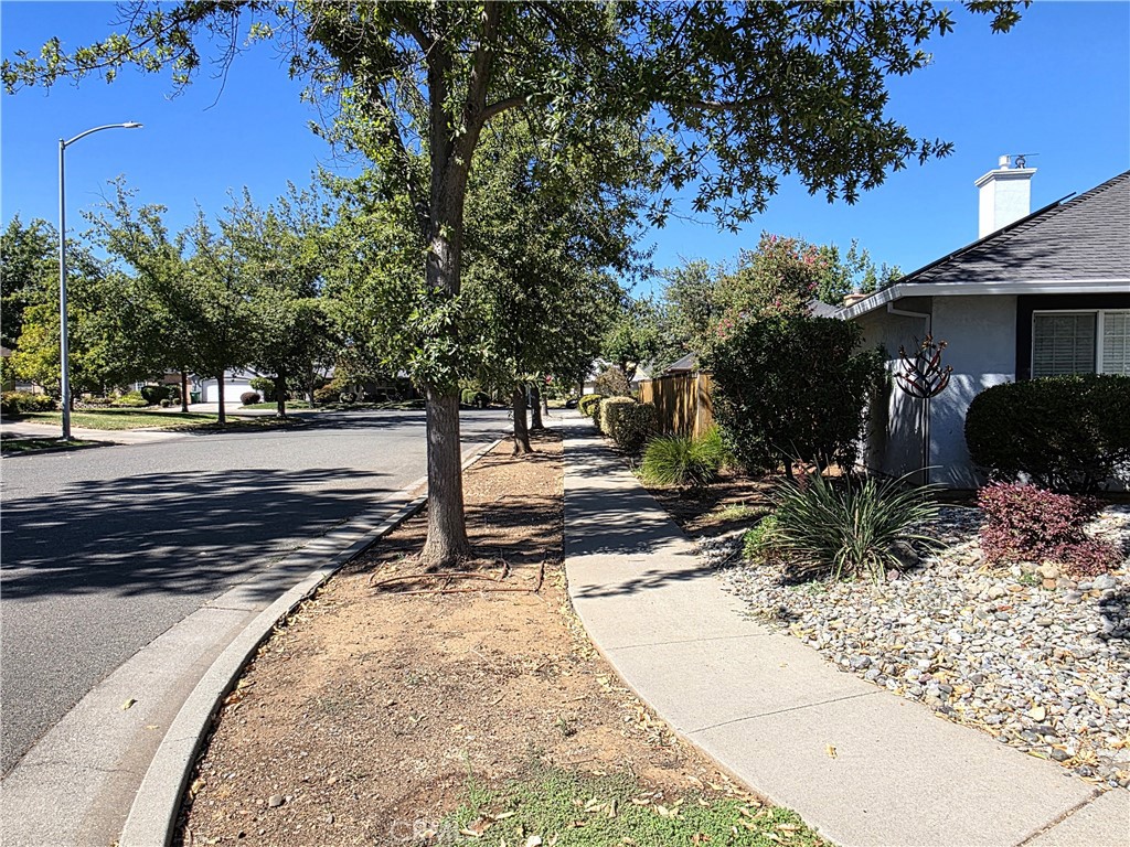 2368 Sausalito St Property Photo 47