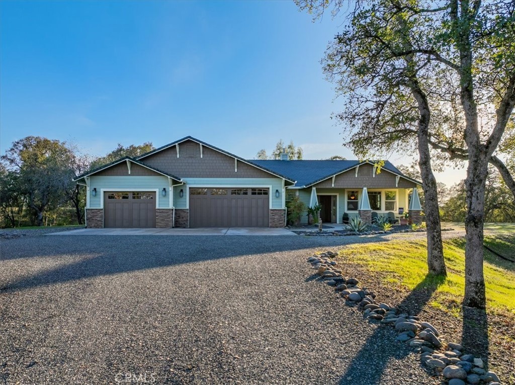 14815 Molluc Property Photo 1