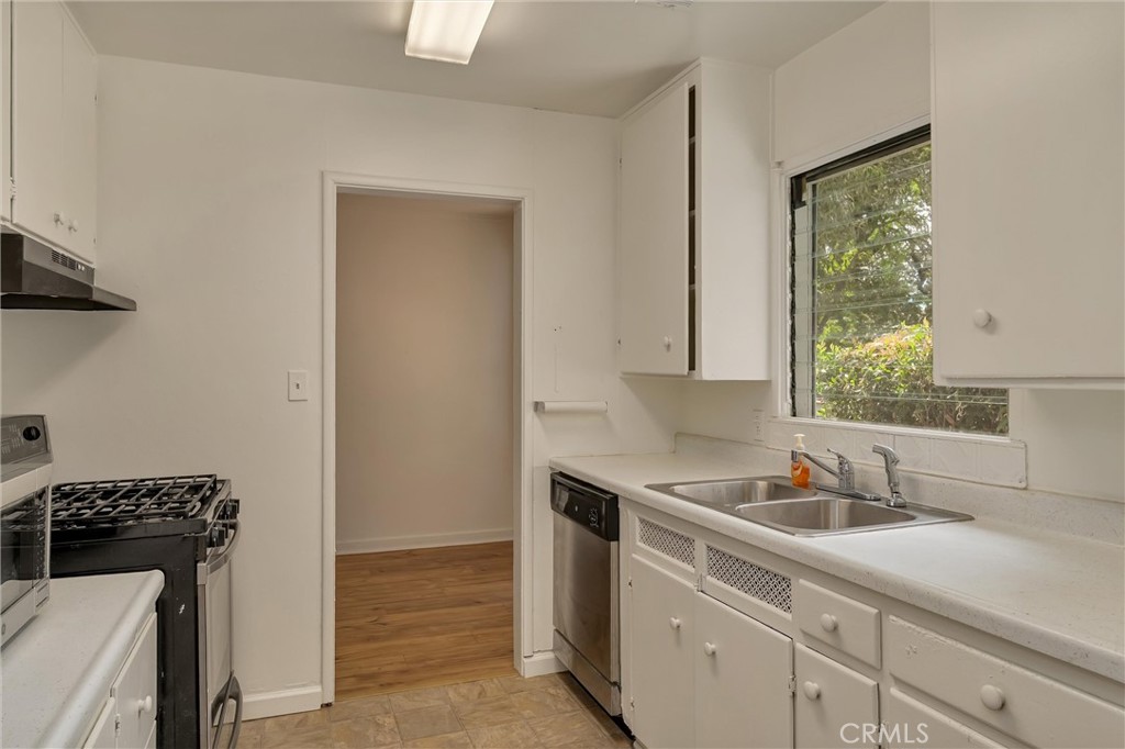 2430 Baldwin Avenue Property Photo 15