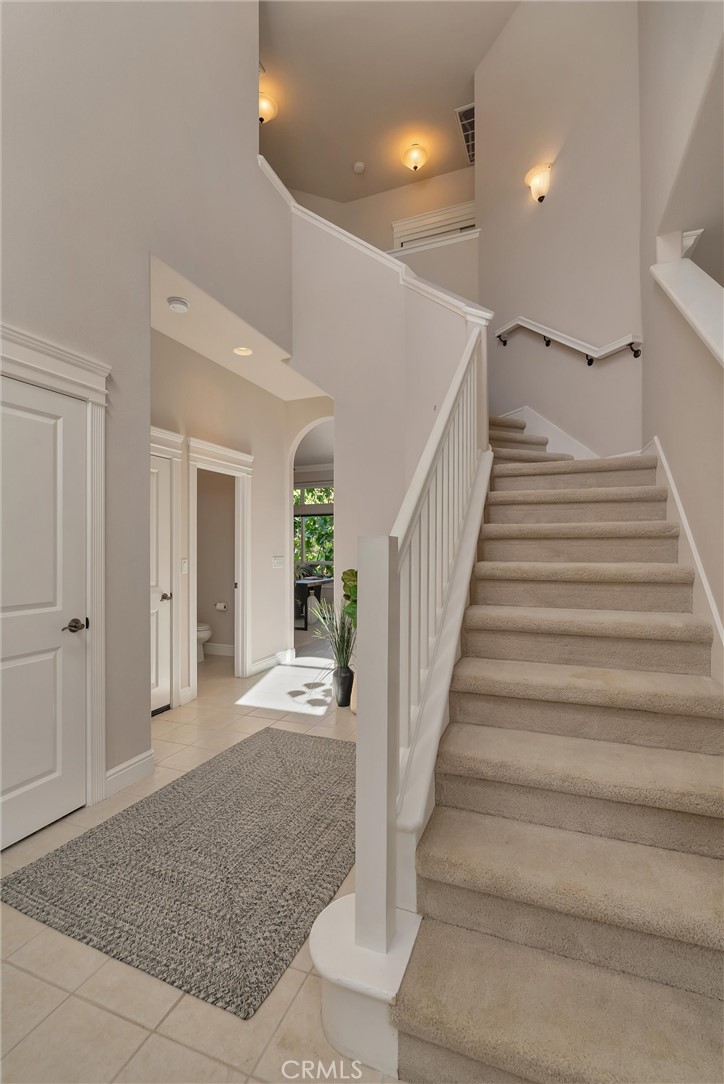 122 Secluded Oaks Court Property Photo 13