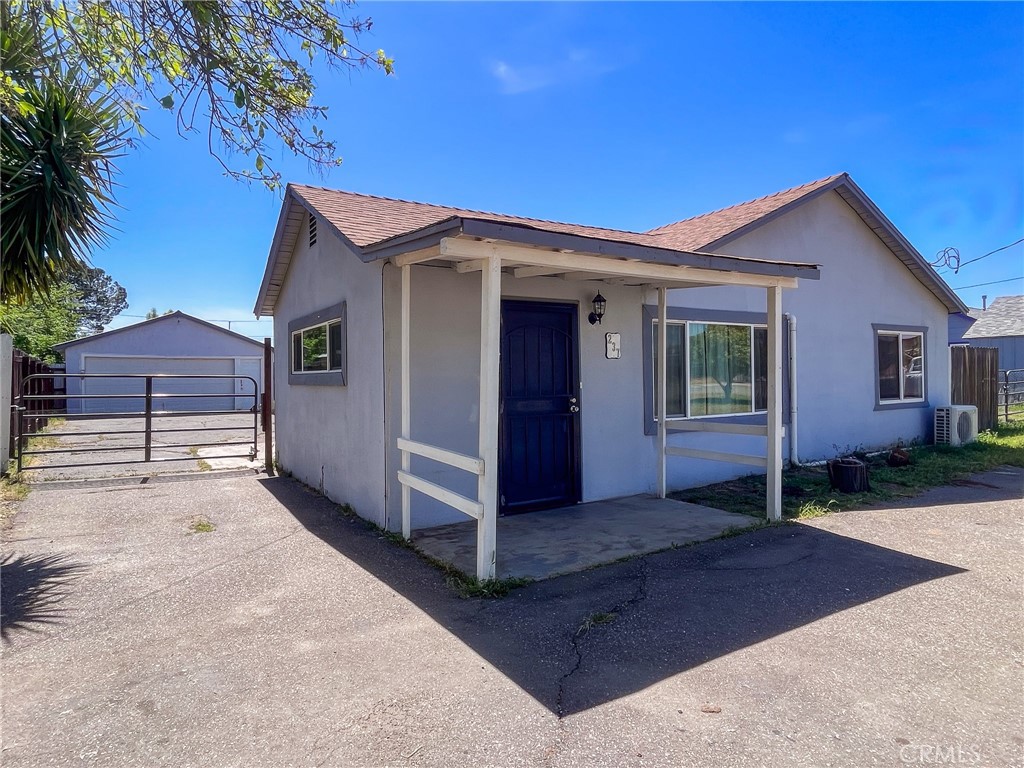 237 E Colusa Street Property Photo 2