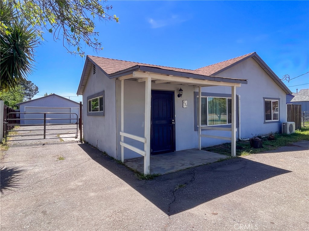 237 E Colusa Street Property Photo 2