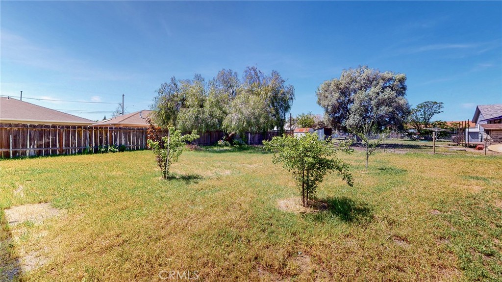 237 E Colusa Street Property Photo 21