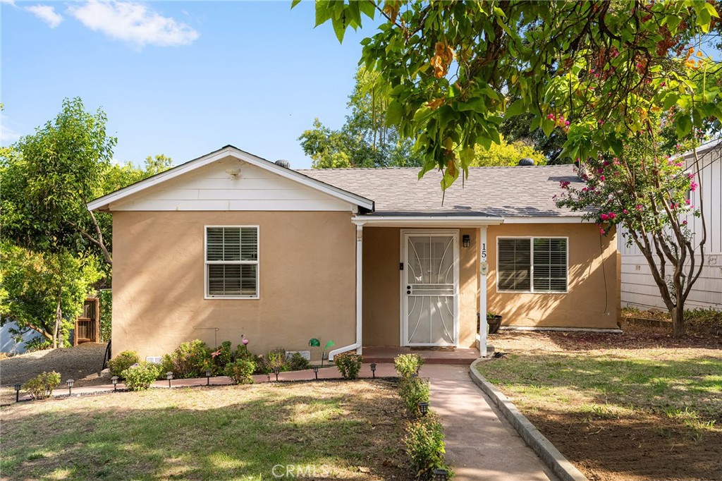 15 Oak Park Way Property Photo
