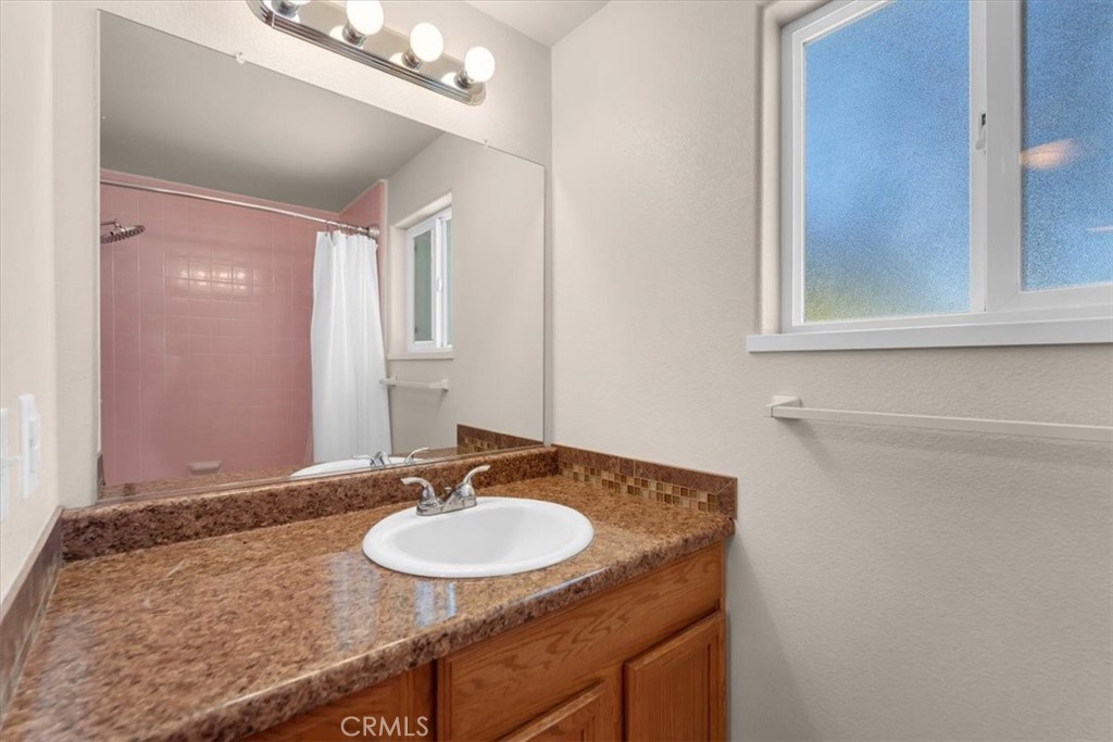 1221 Pear Property Photo 16