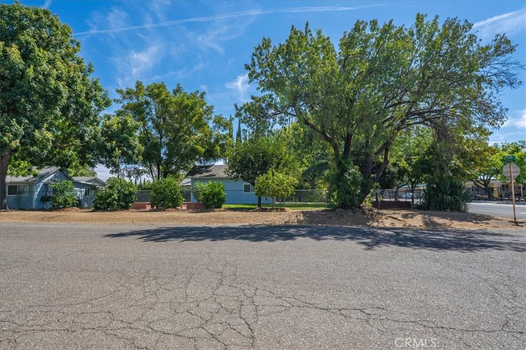 1221 Pear Property Photo 44