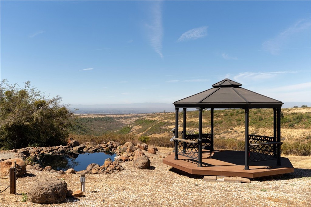 127 Tuscan Property Photo 2