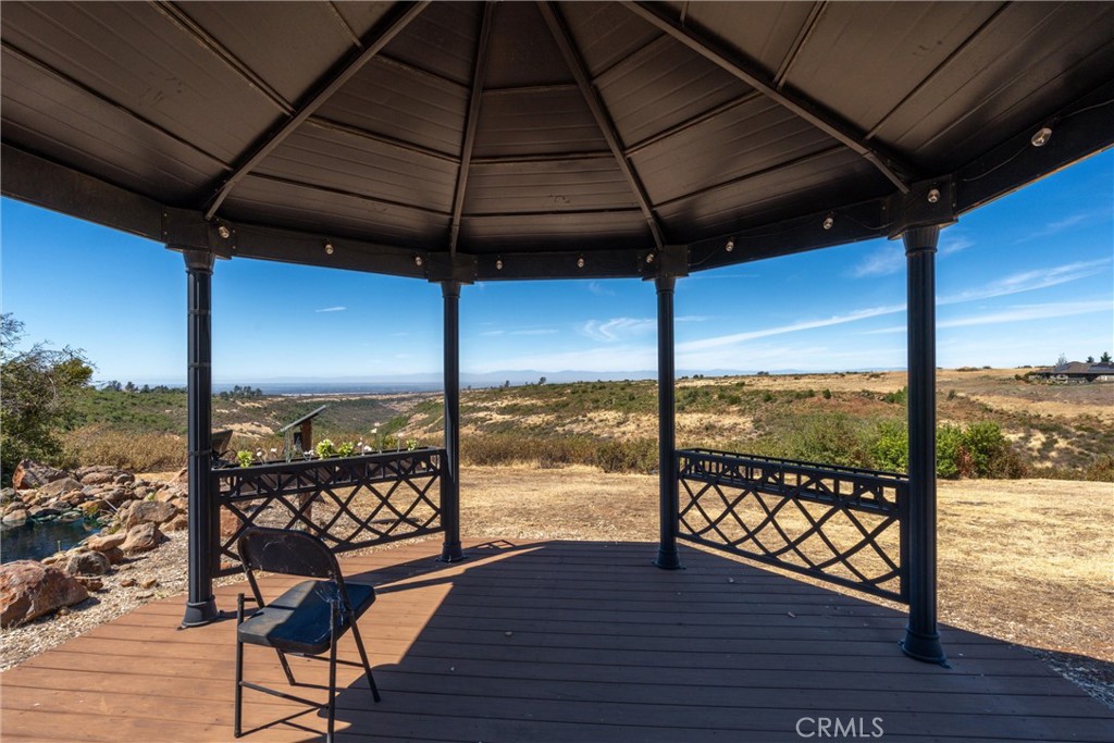 127 Tuscan Property Photo 11