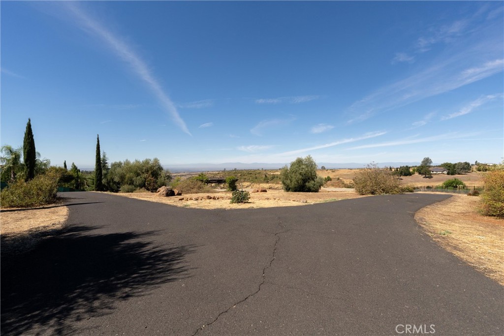 127 Tuscan Property Photo 27