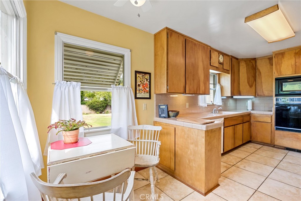 319 S Merrill Avenue Property Photo 17