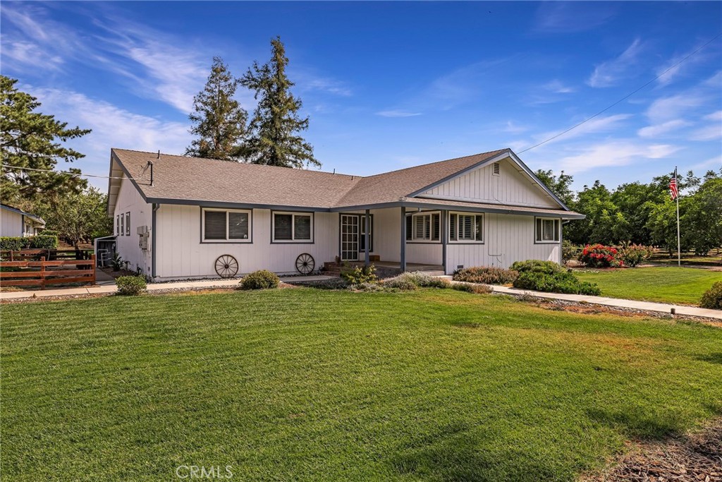 7652 Cutting Avenue Property Photo 2