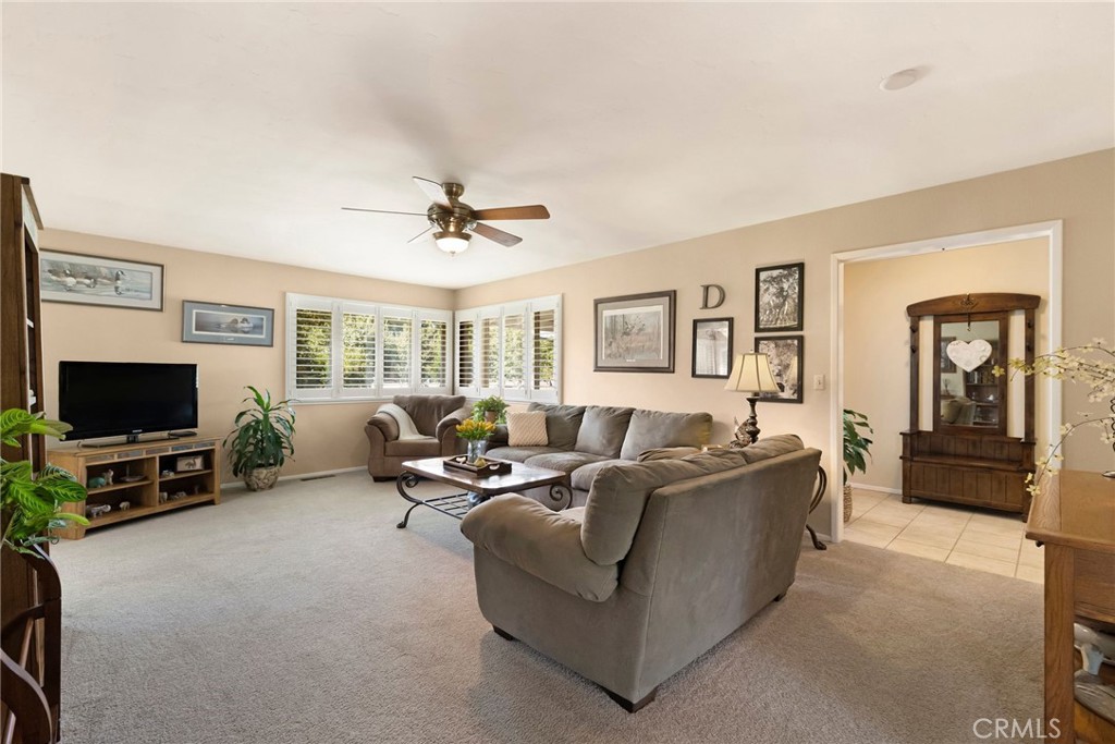 7652 Cutting Avenue Property Photo 4