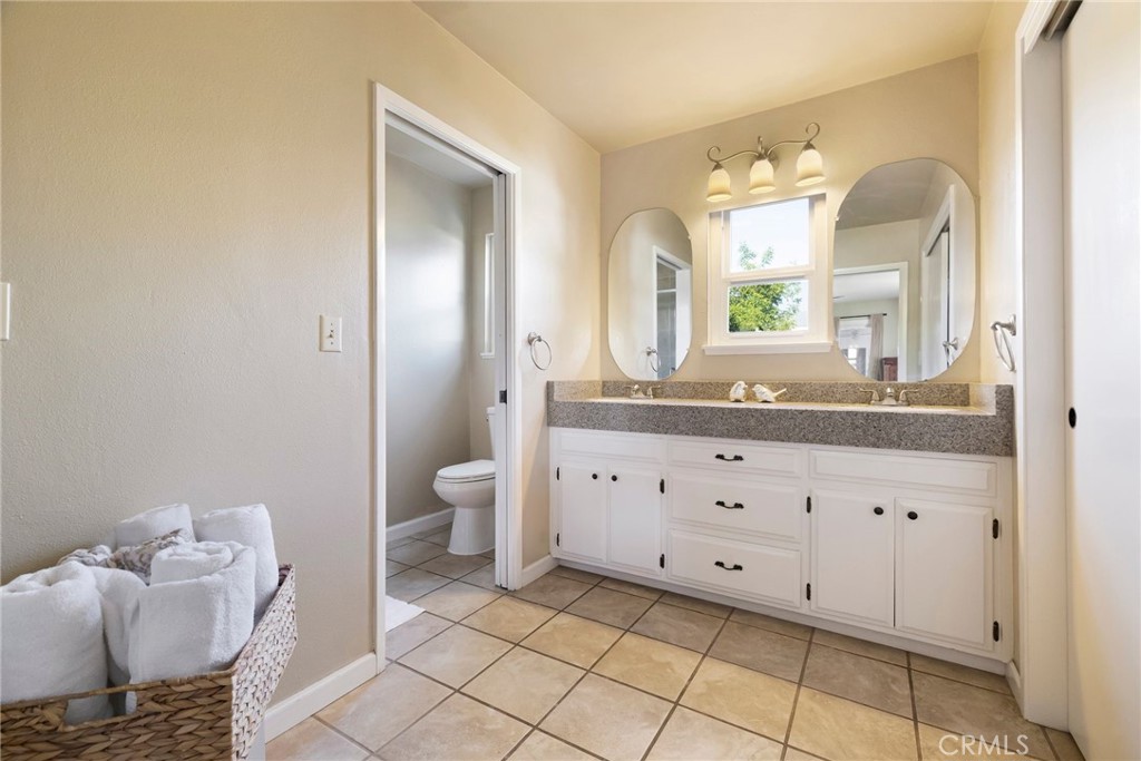 7652 Cutting Avenue Property Photo 17