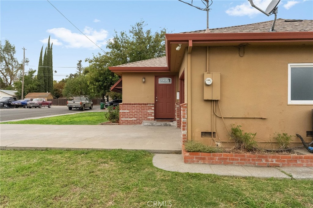 219 Vine Street Property Photo 4