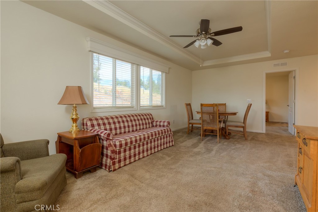 1221 Lurena Property Photo 5