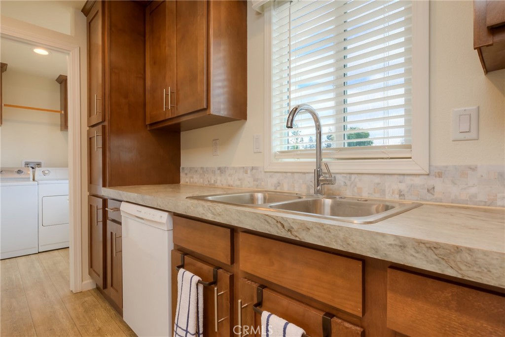 1221 Lurena Property Photo 14
