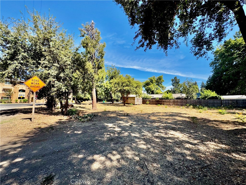 1257 9th E Property Photo 11