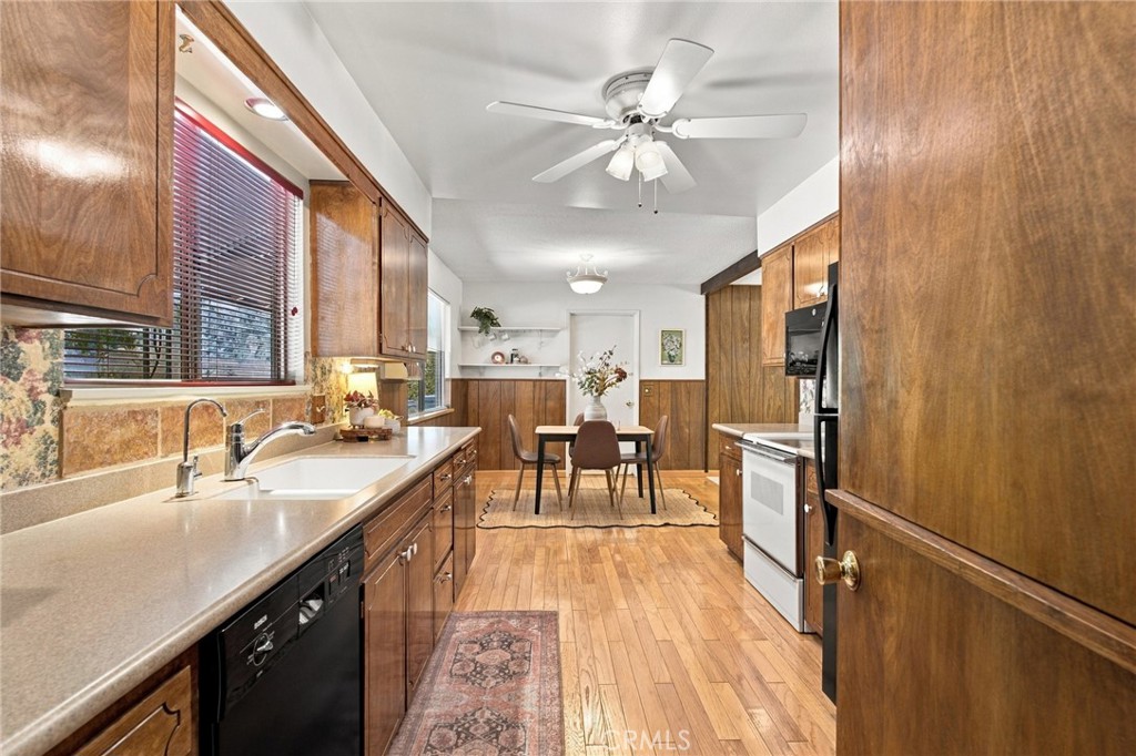 33 Lawnwood Drive Property Photo 15