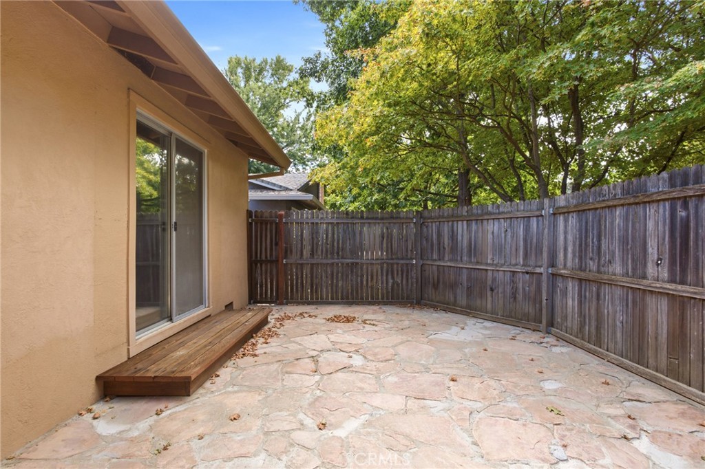 33 Lawnwood Drive Property Photo 38