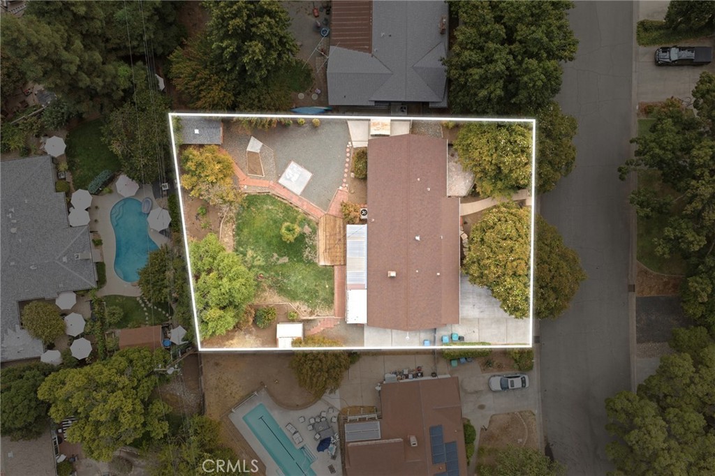 33 Lawnwood Drive Property Photo 43
