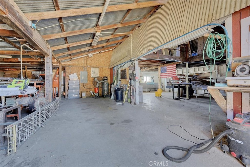 1934 W Biggs Gridley Property Photo 12