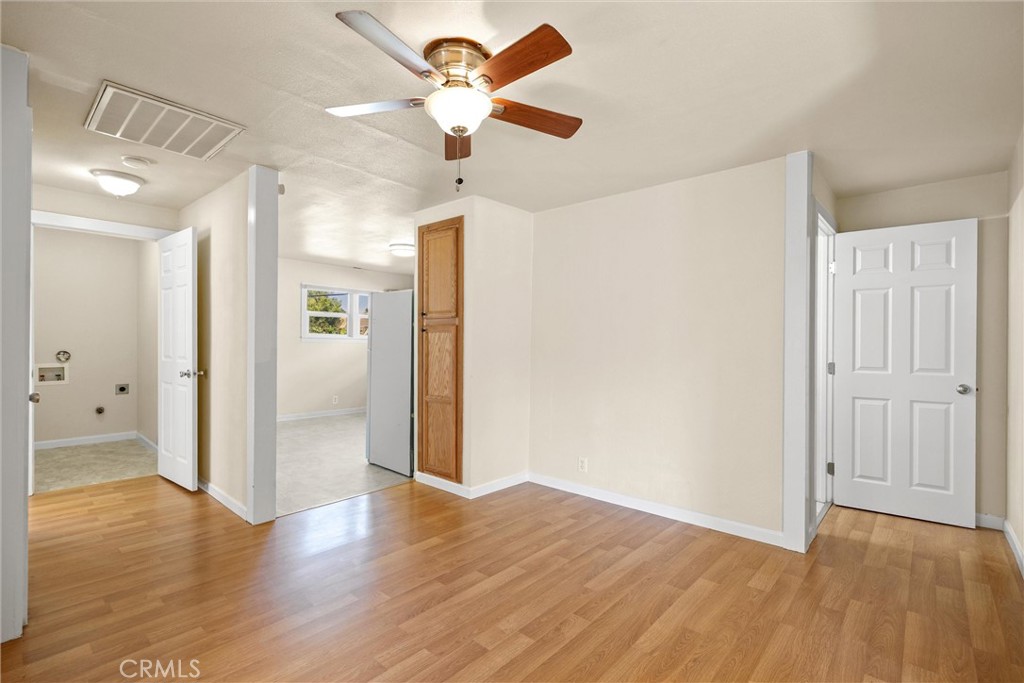 139 S Murdock Avenue Property Photo 11
