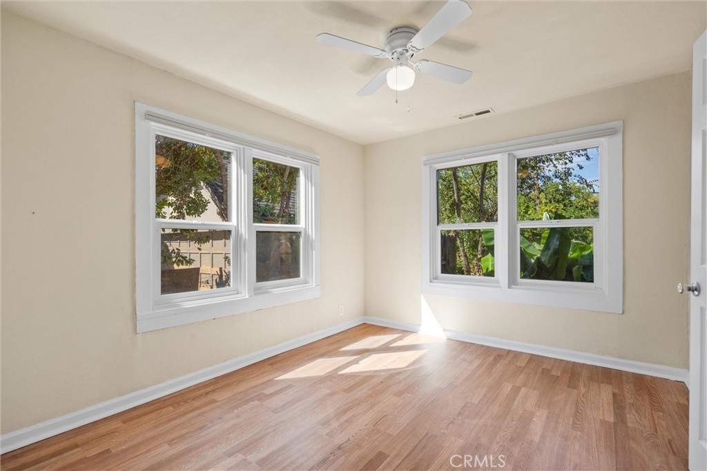 139 S Murdock Avenue Property Photo 20