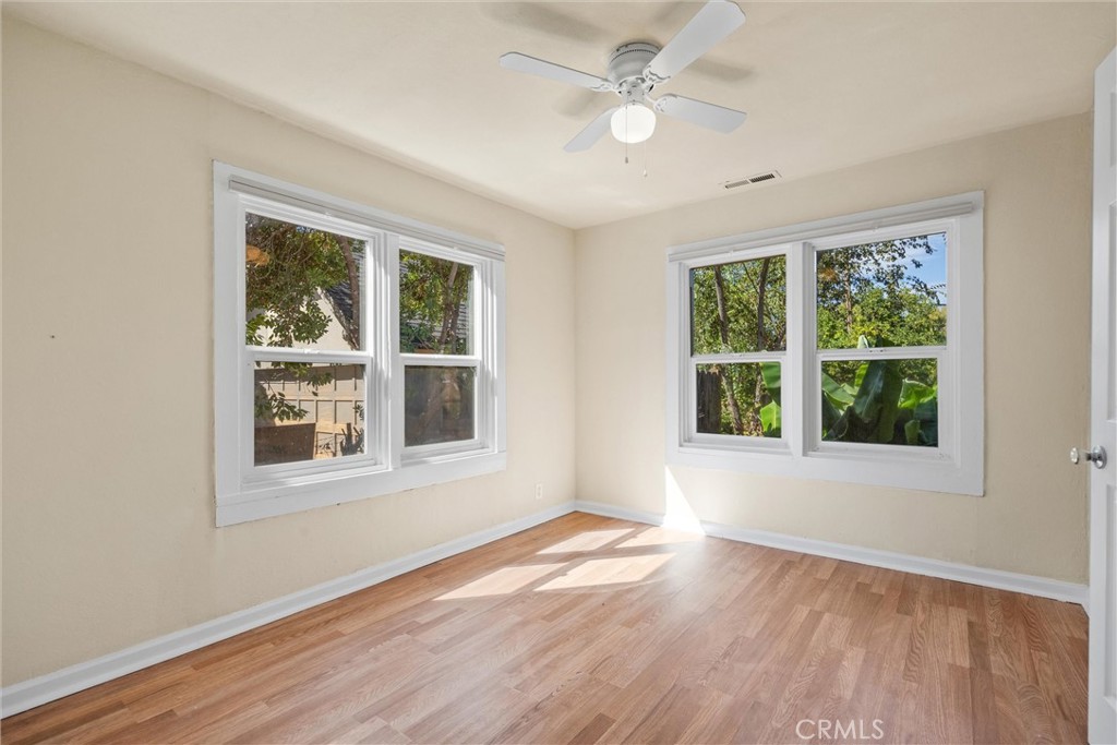 139 S Murdock Avenue Property Photo 20
