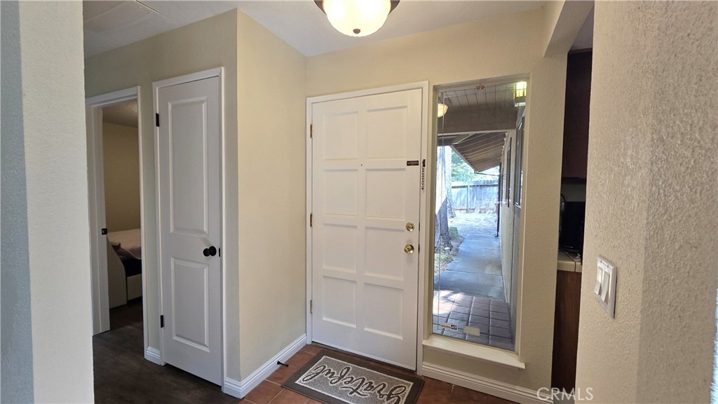 6566 Woodward Property Photo 5