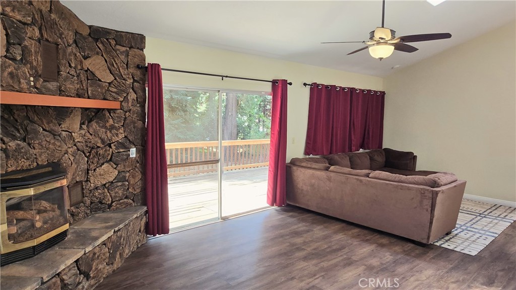 6566 Woodward Property Photo 13