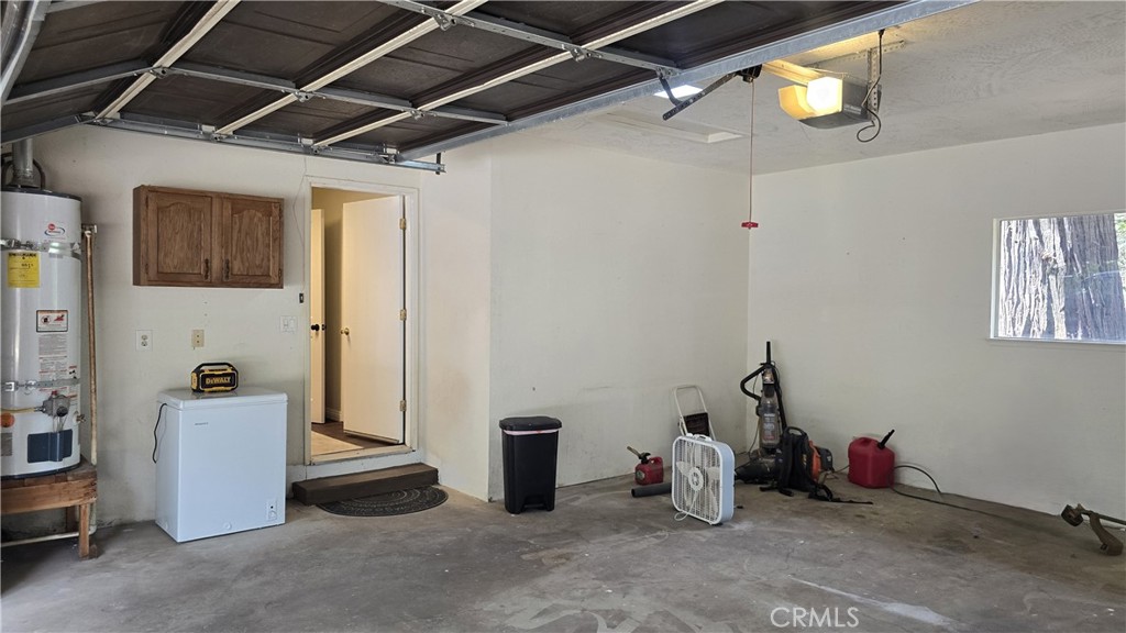 6566 Woodward Property Photo 29