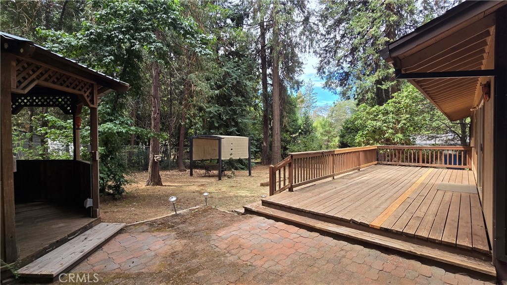 6566 Woodward Property Photo 37