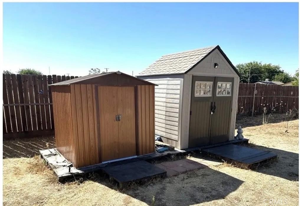 731 Colusa Avenue Property Photo 6